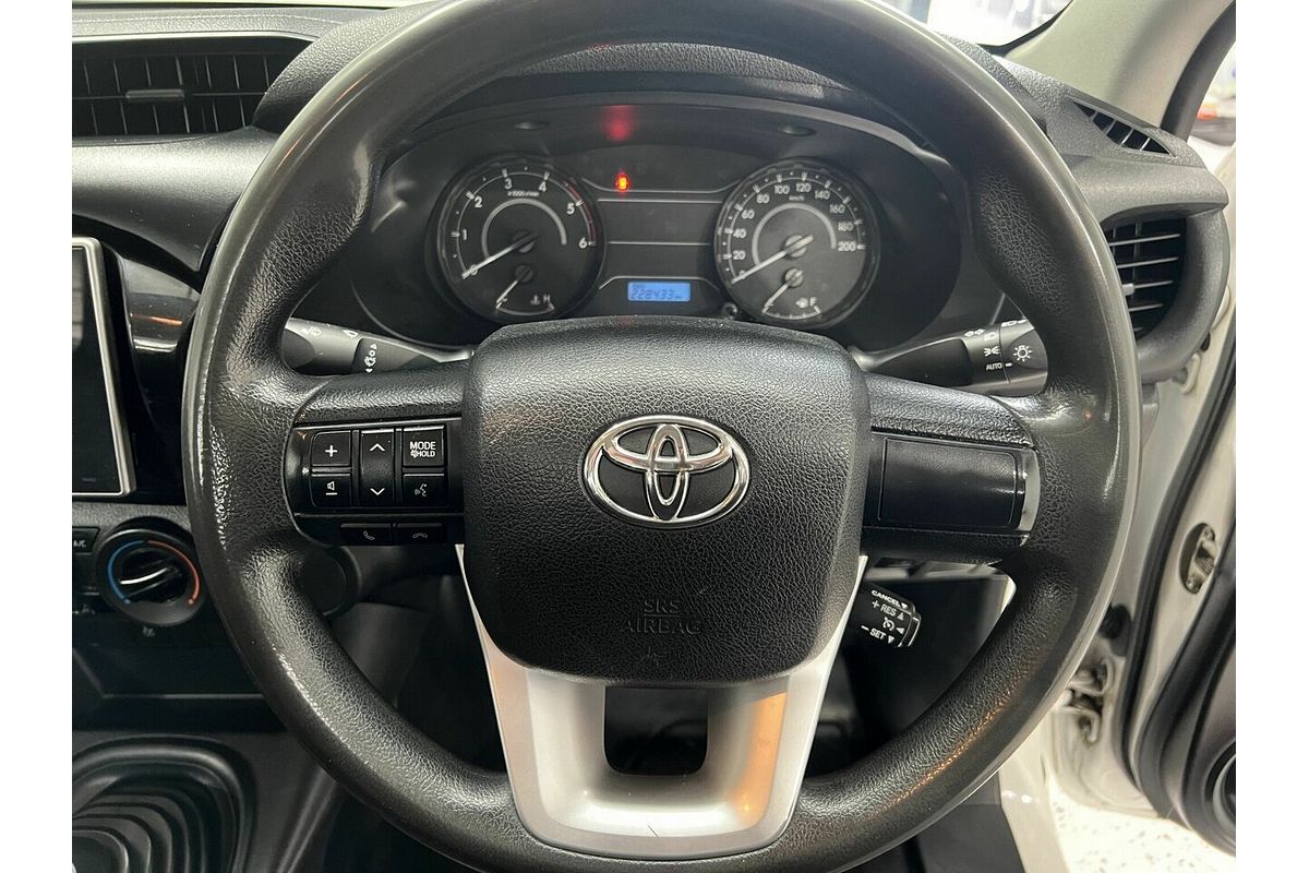 2017 Toyota Hilux Workmate 4x2 GUN122R Rear Wheel Drive