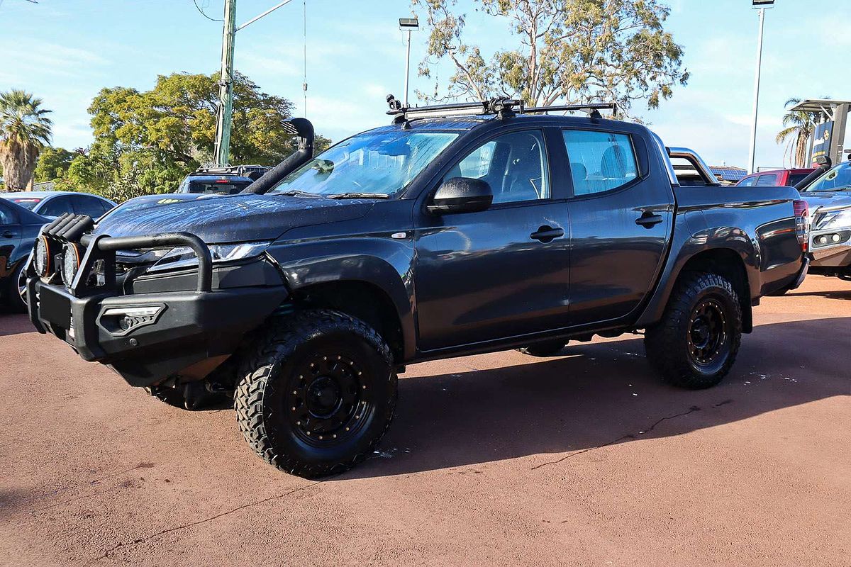 2019 Mitsubishi Triton GLX+ MR 4X4