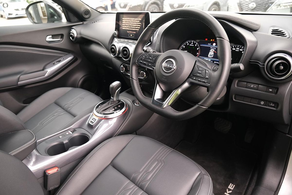 2023 Nissan JUKE ST-L F16