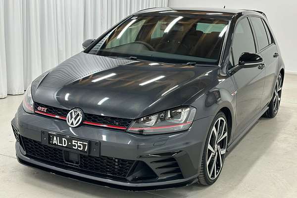 2016 Volkswagen Golf GTI 40 Years 7