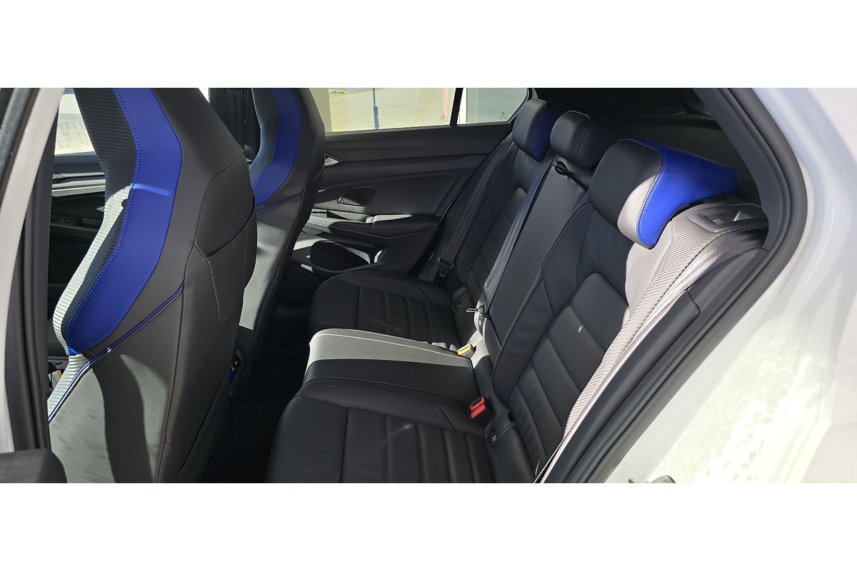 2024 Volkswagen Golf R 8