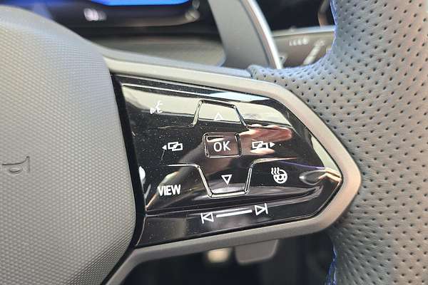 2024 Volkswagen Golf R 8