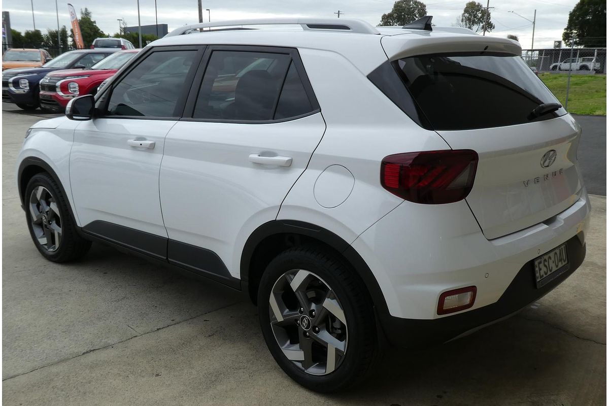 2021 Hyundai Venue Elite QX.V4