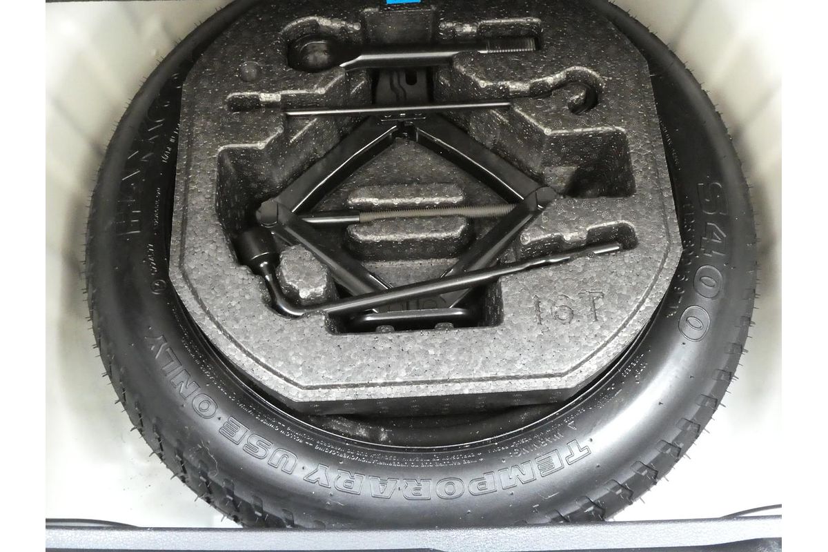 2021 Hyundai Venue Elite QX.V4