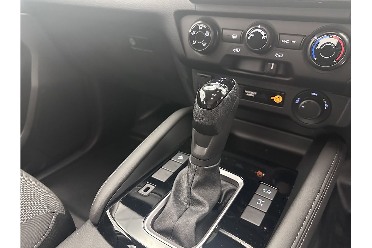 2024 Mazda BT-50 XT TF 4X4