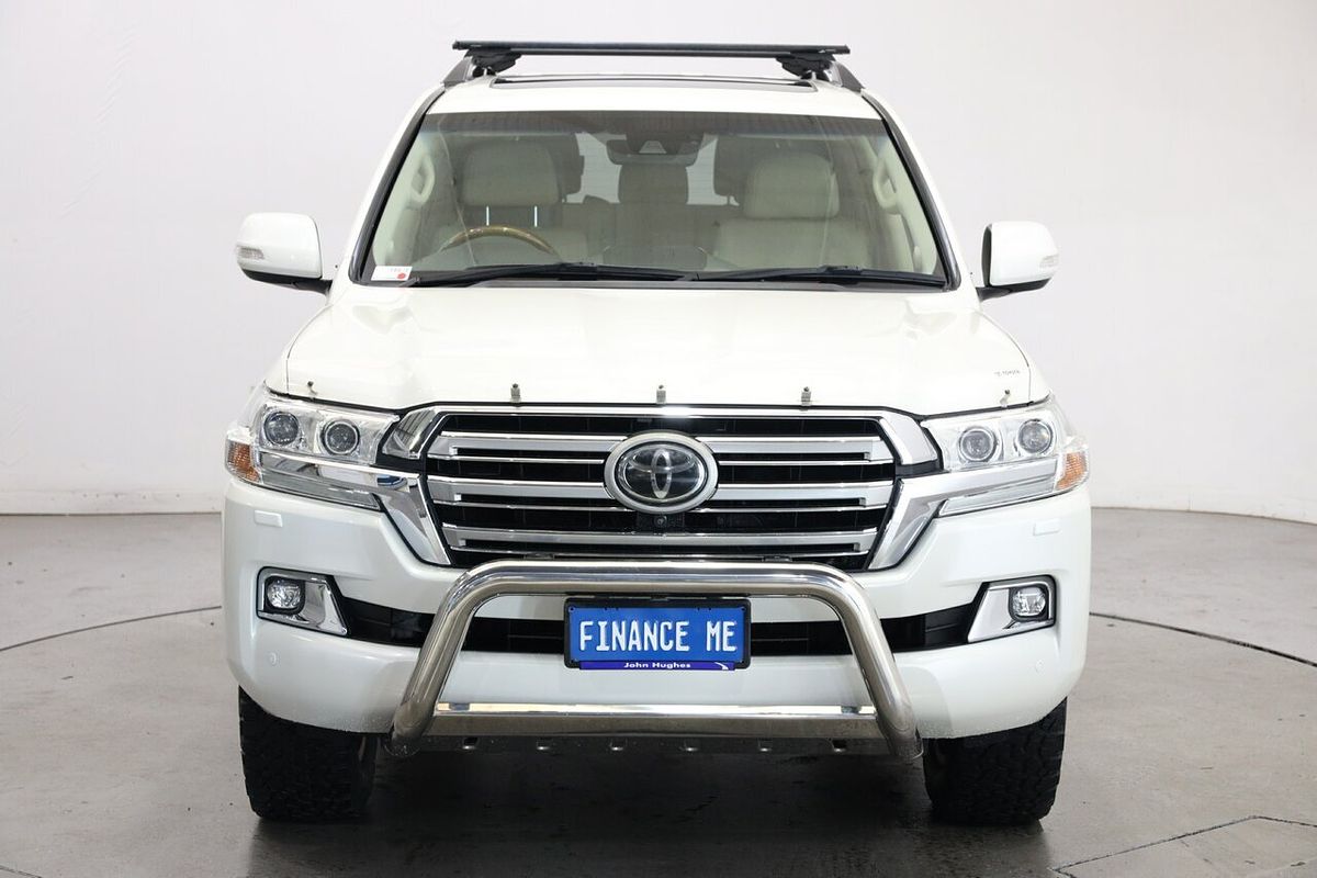 2017 Toyota Landcruiser Sahara VDJ200R