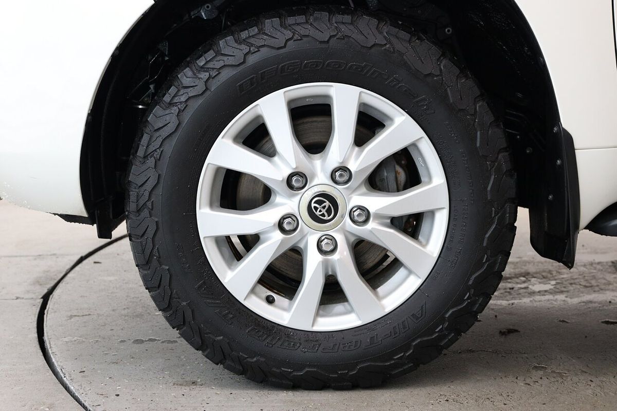 2017 Toyota Landcruiser Sahara VDJ200R