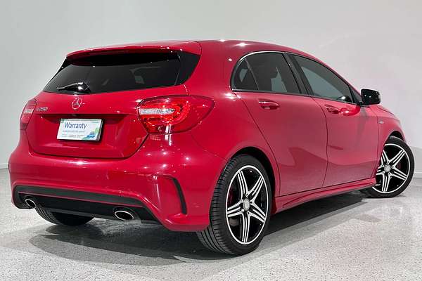 2015 Mercedes-Benz A-Class A250 Sport W176