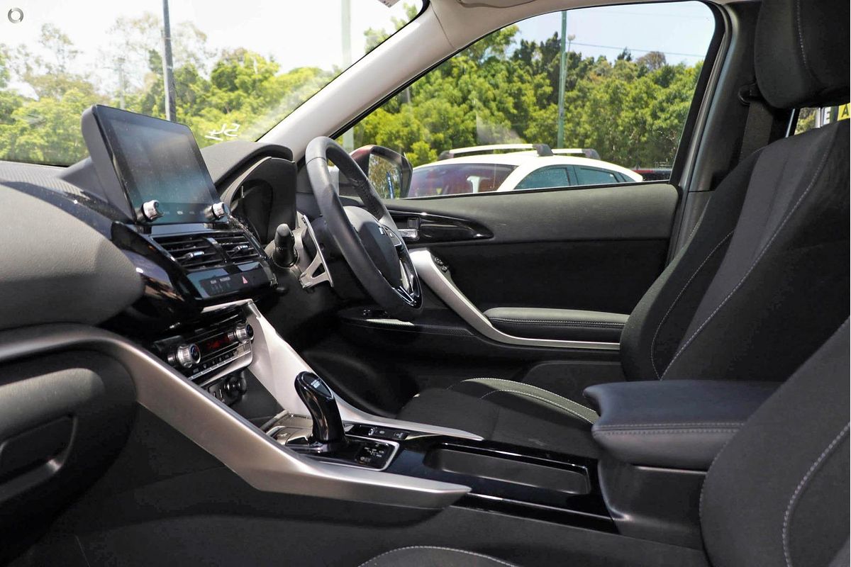 2024 Mitsubishi Eclipse Cross PHEV ES YB