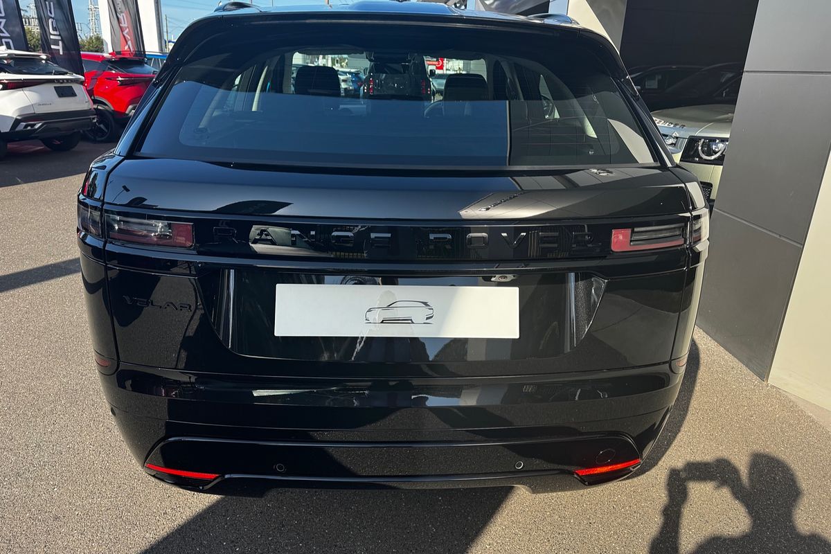 2024 Land Rover Range Rover Velar P250 Dynamic SE L560