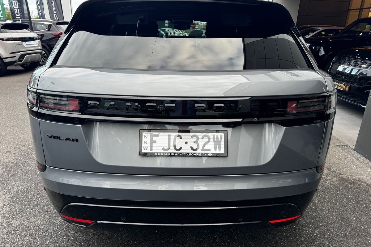 2023 Land Rover Range Rover Velar P250 Dynamic SE L560