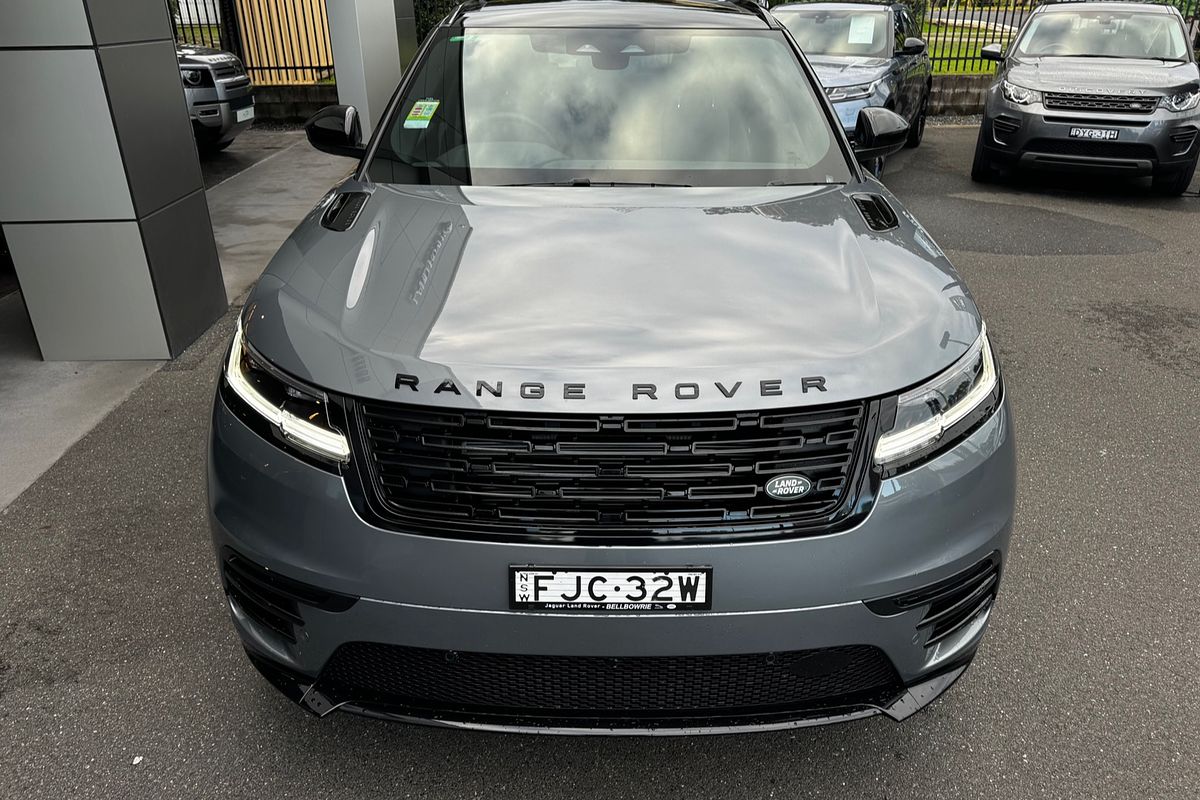 2023 Land Rover Range Rover Velar P250 Dynamic SE L560