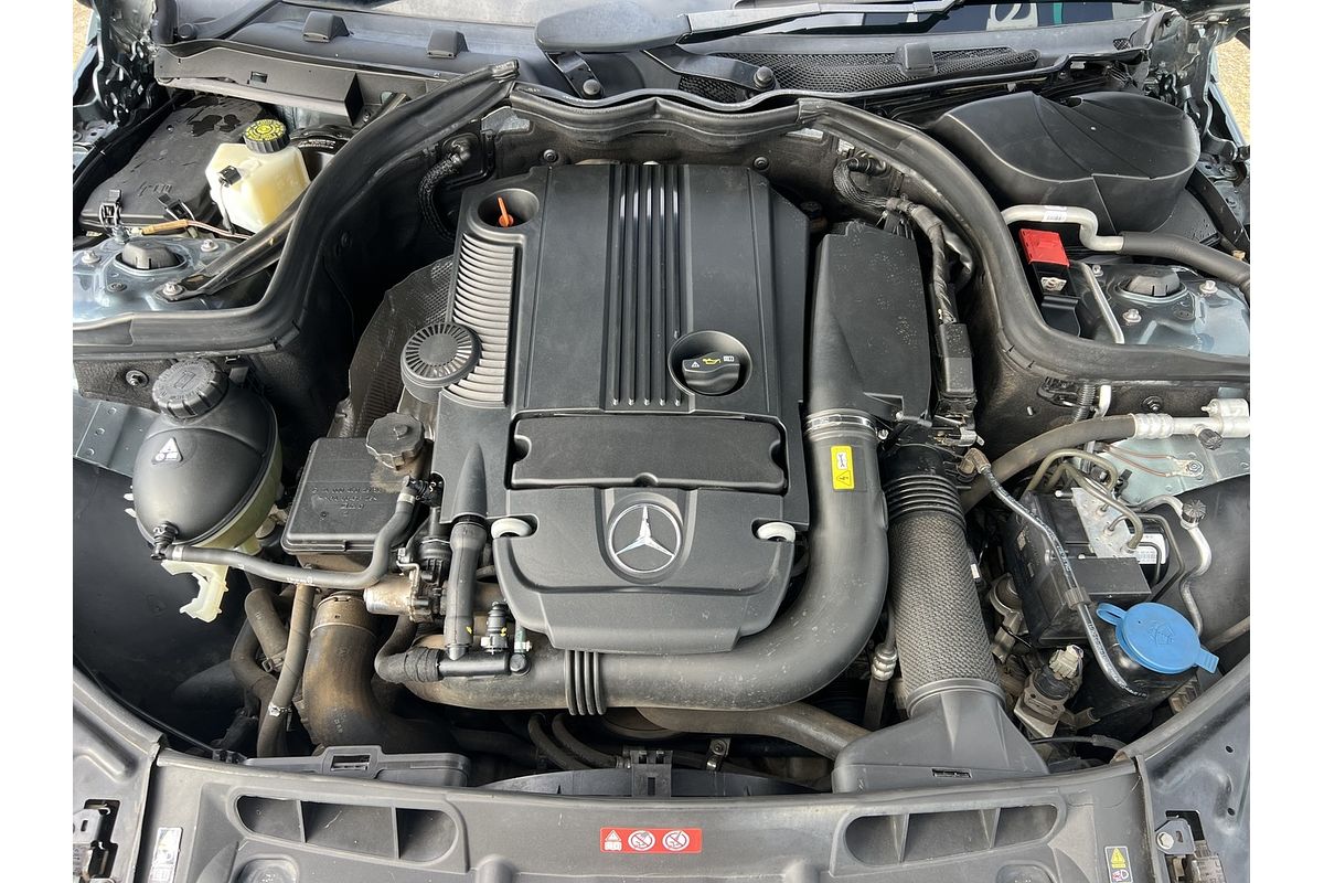 2011 Mercedes-Benz C250 Avantgarde BE W204 MY11