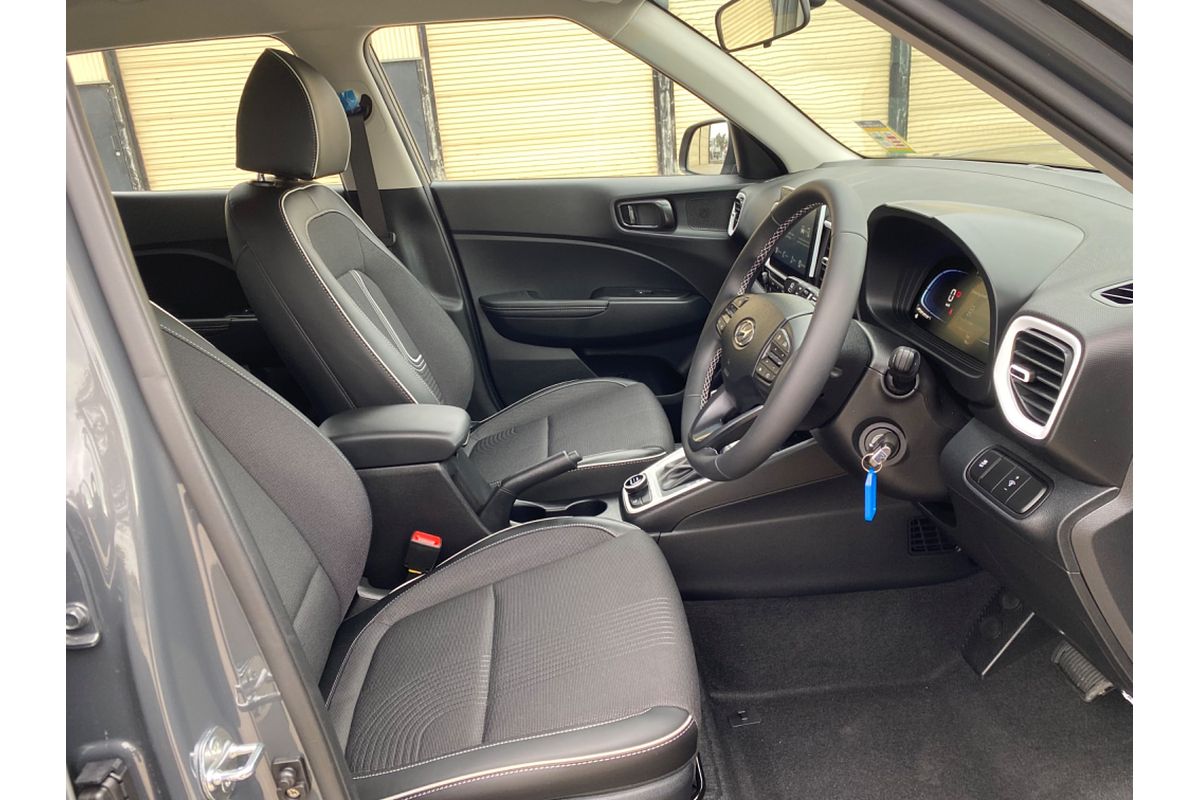 2024 Hyundai Venue Active QX.V5