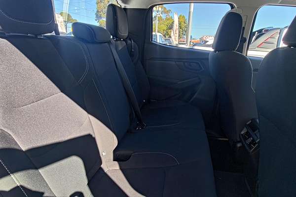 2023 Isuzu D-MAX SX 4X4