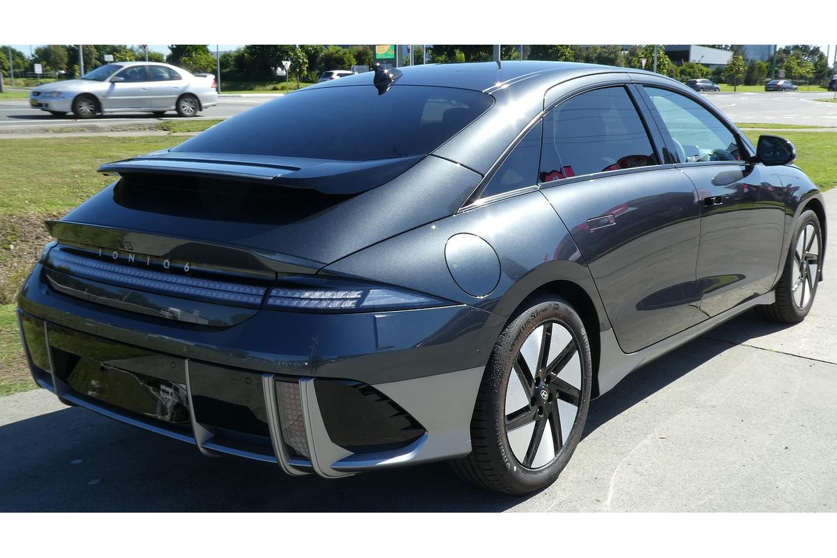 2023 Hyundai IONIQ 6 DYNAMIQ CE.V1