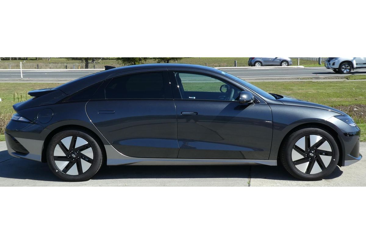 2023 Hyundai IONIQ 6 DYNAMIQ CE.V1