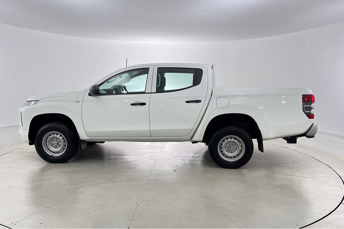 2020 Mitsubishi Triton GLX MR 4X4