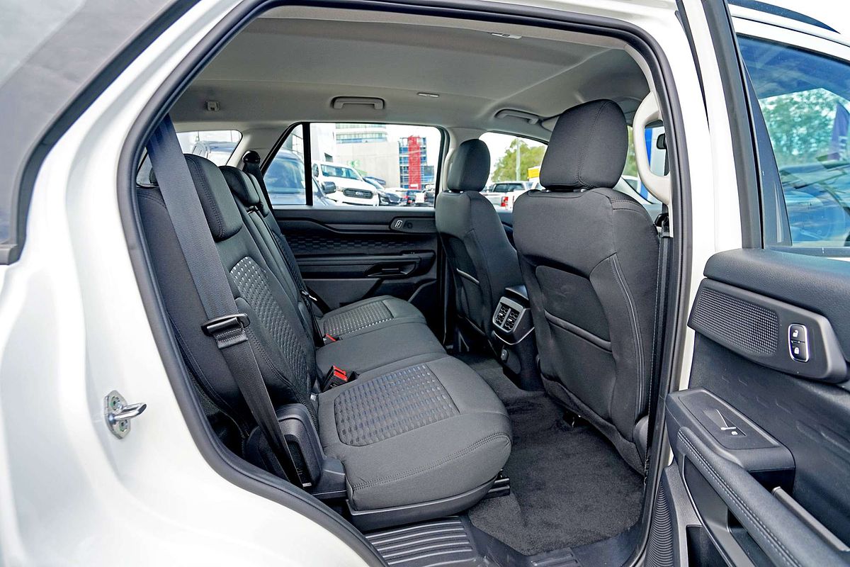 2023 Ford Everest Ambiente