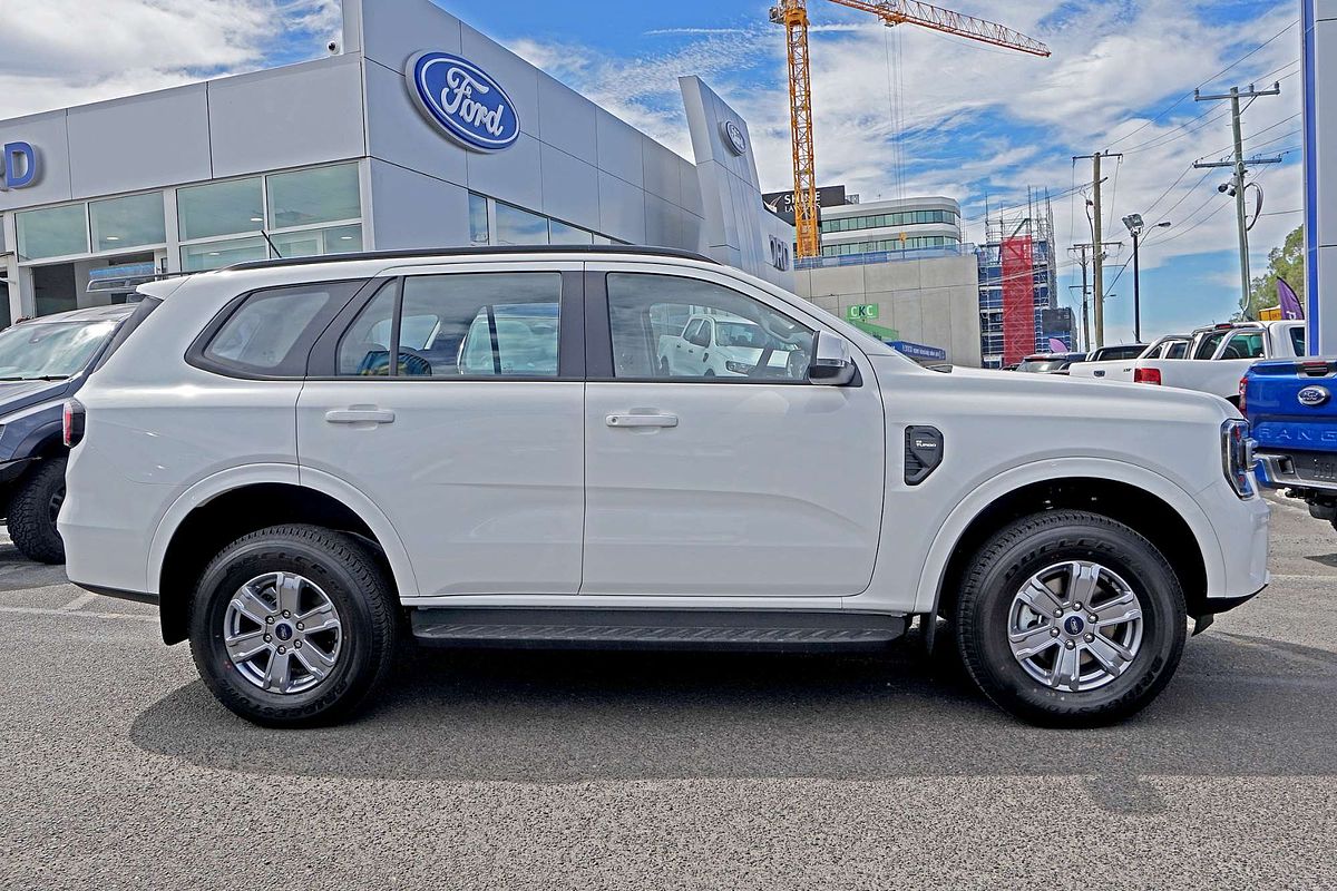 2023 Ford Everest Ambiente