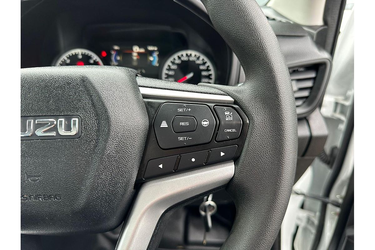 2023 Isuzu D-MAX SX 4X4