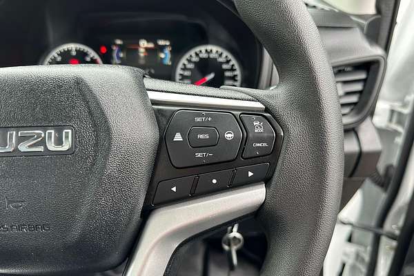 2023 Isuzu D-MAX SX 4X4