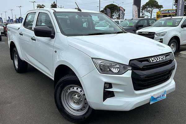 2023 Isuzu D-MAX SX 4X4