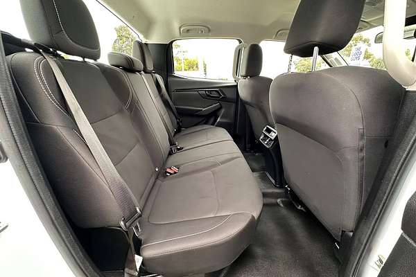 2023 Isuzu D-MAX SX 4X4