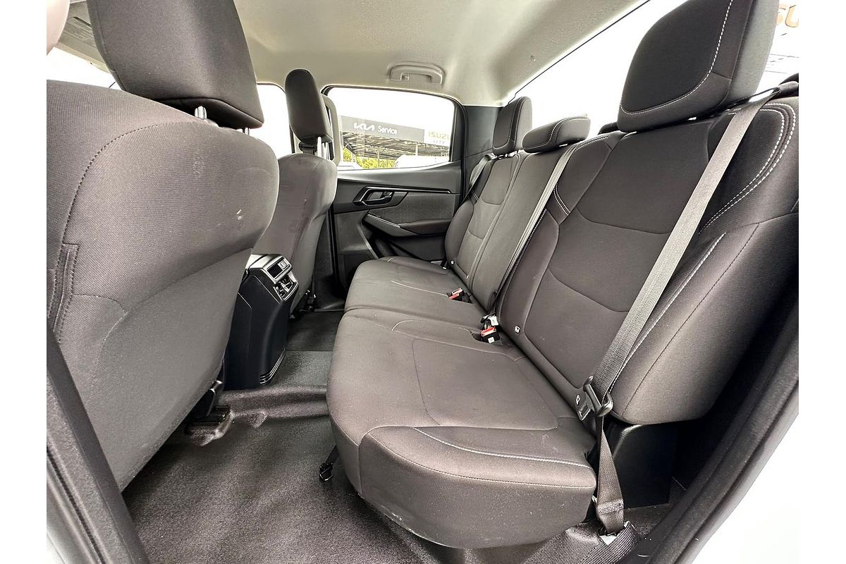 2023 Isuzu D-MAX SX 4X4
