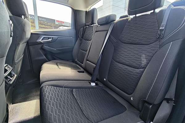 2023 Isuzu D-MAX LS-M 4X4