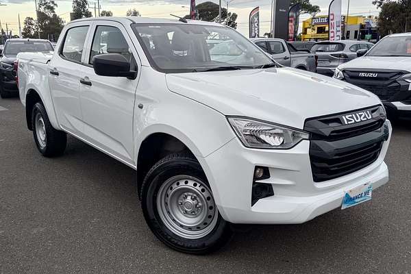 2023 Isuzu D-MAX SX 4X4