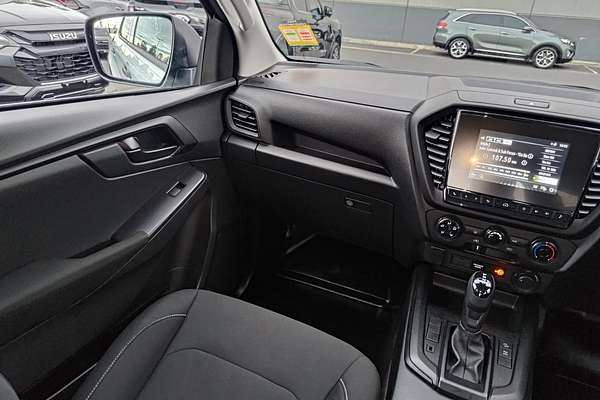 2023 Isuzu D-MAX SX 4X4