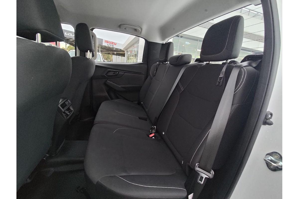 2023 Isuzu D-MAX SX 4X4