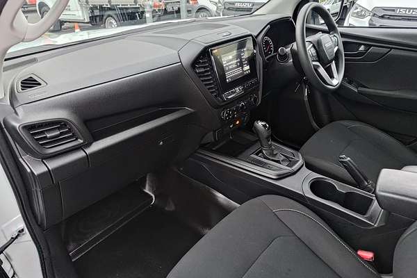 2023 Isuzu D-MAX SX 4X4