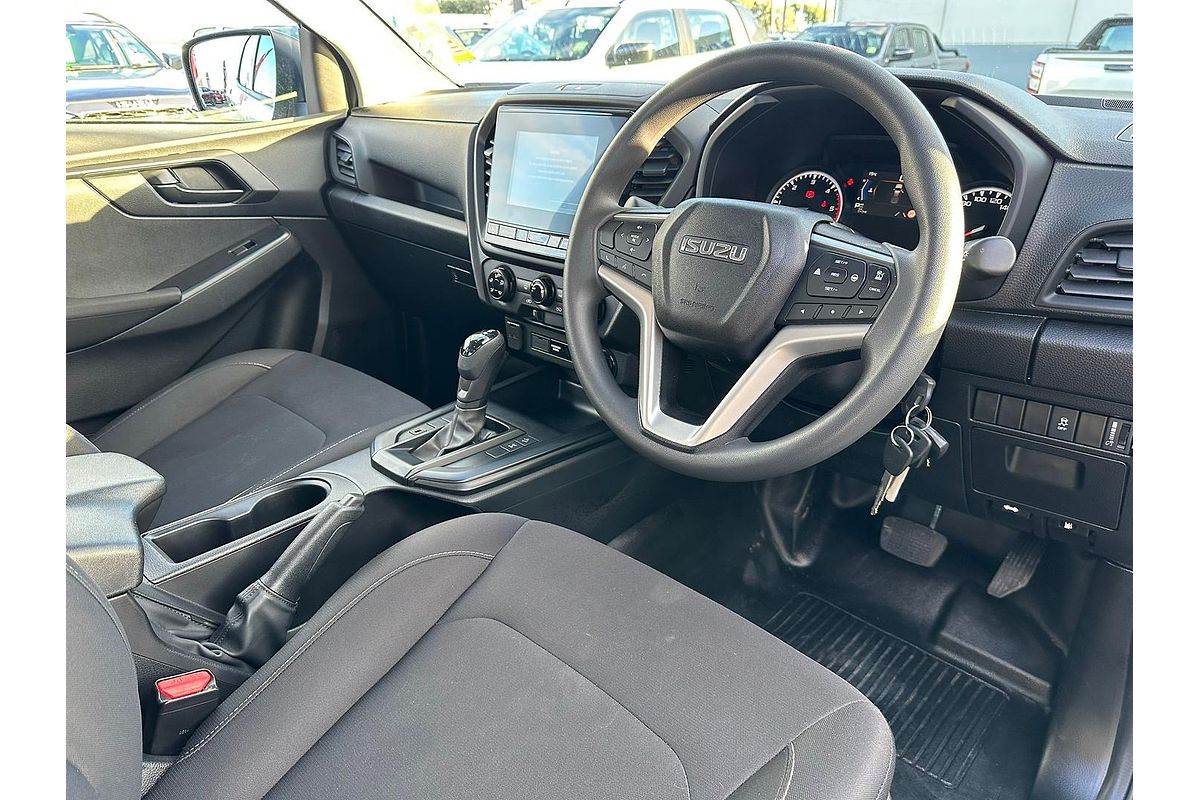 2023 Isuzu D-MAX SX 4X4
