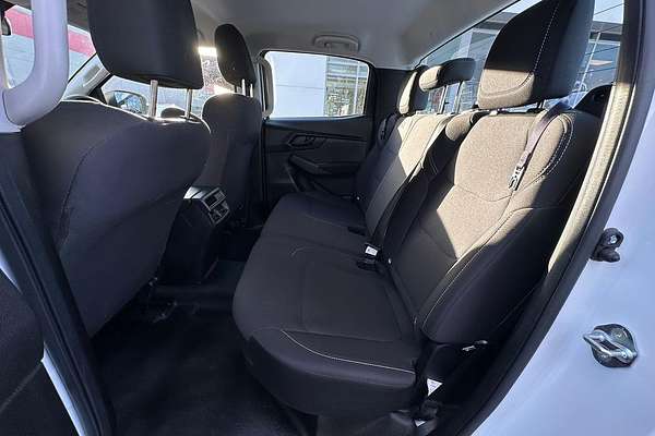 2023 Isuzu D-MAX SX 4X4