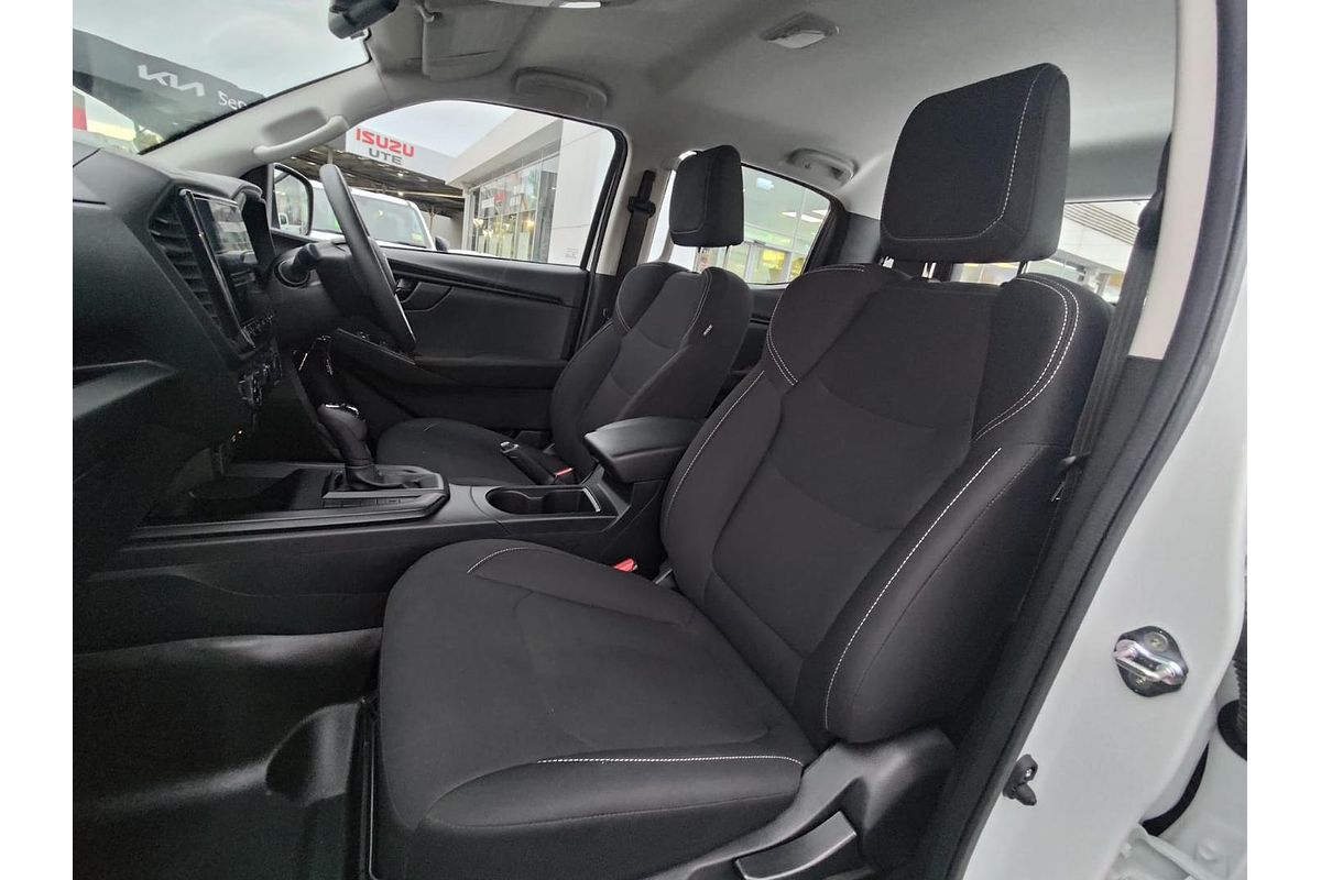 2023 Isuzu D-MAX SX 4X4