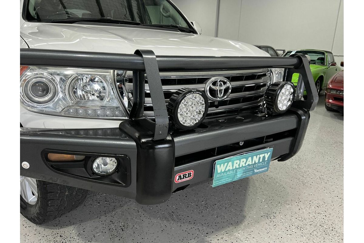 2014 Toyota Landcruiser Sahara VDJ200R MY13