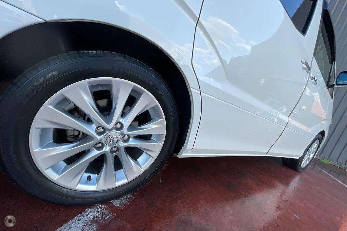 2006 Toyota Alphard   G Auto F