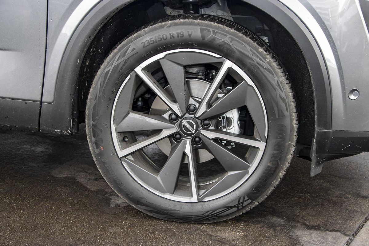 2024 Nissan QASHQAI Ti J12