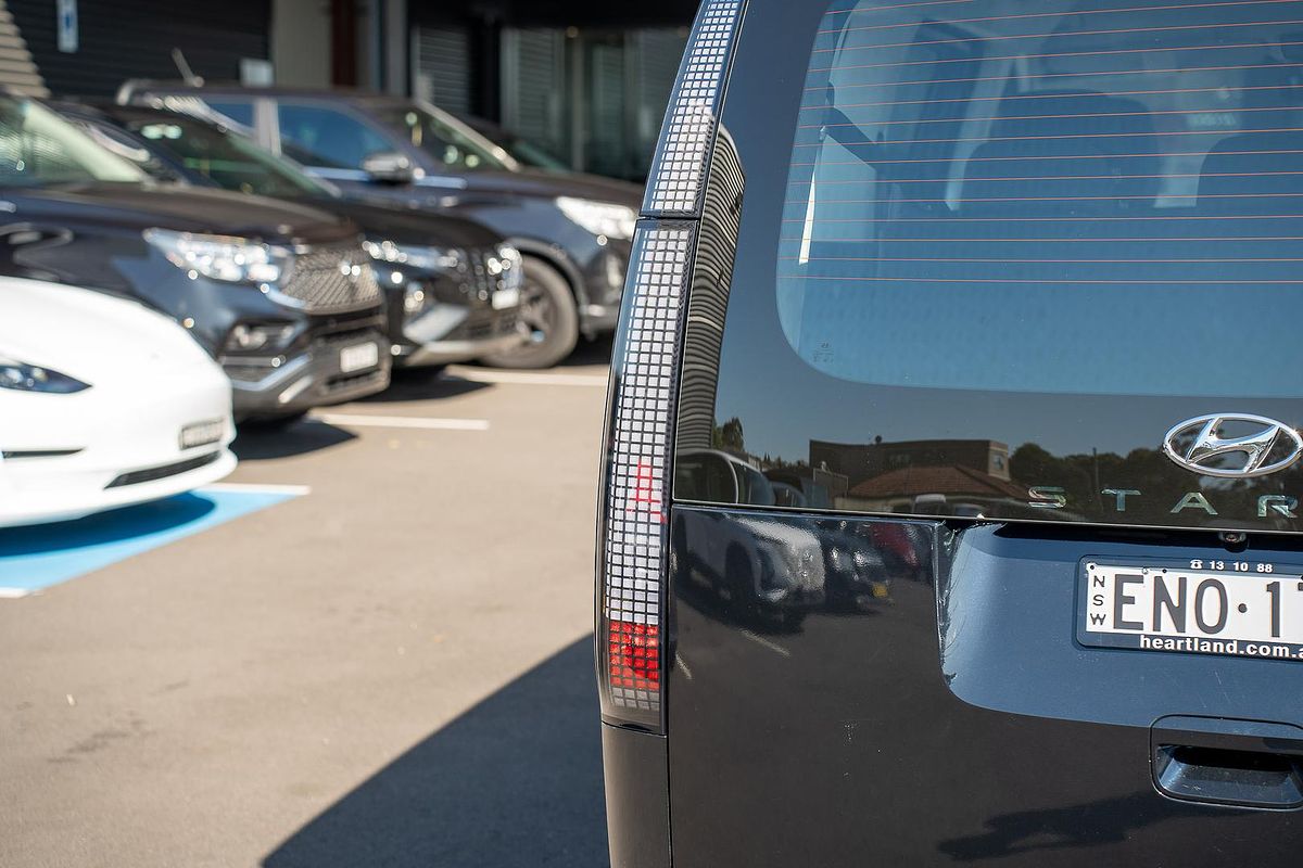 2021 Hyundai STARIA US4.V1