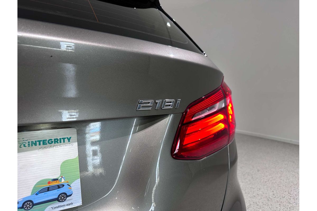 2015 BMW 2 Series 218i Luxury Line F45