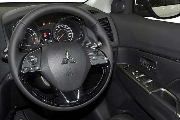 2025 Mitsubishi ASX LS XD