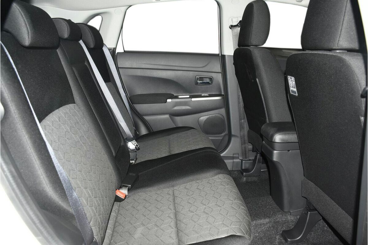 2025 Mitsubishi ASX LS XD