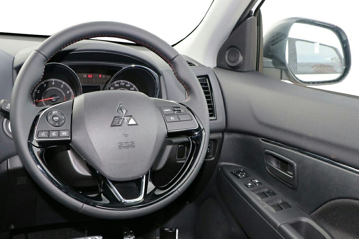 2025 Mitsubishi ASX MR XD