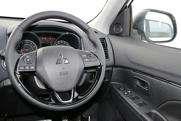 2025 Mitsubishi ASX MR XD