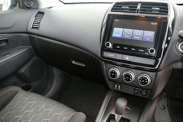 2025 Mitsubishi ASX MR XD