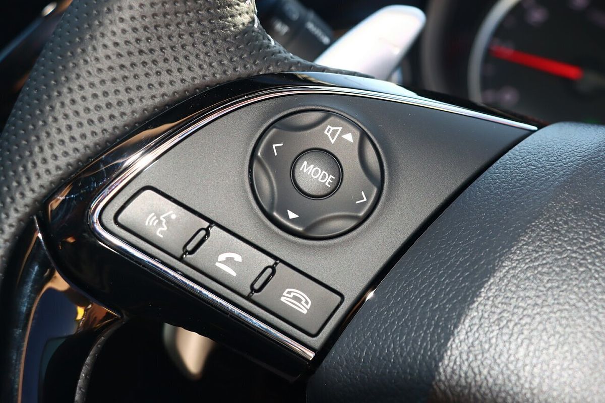 2025 Mitsubishi Eclipse Cross Black Edition YB