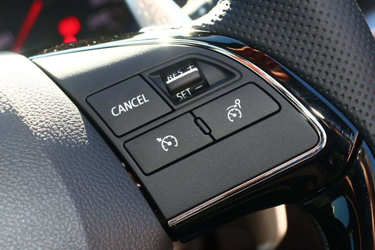 2025 Mitsubishi Eclipse Cross Black Edition YB