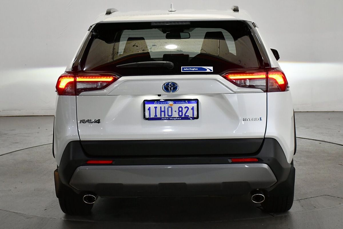 2021 Toyota RAV4 GXL eFour Axah54R